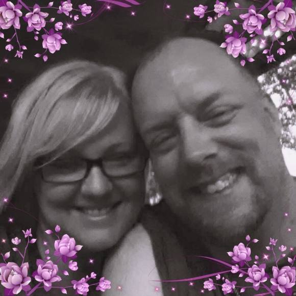 Meet your Posher, Amy - Picture 1 of 1